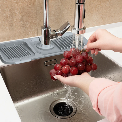 Kitchen Sink Silicone Splash Guard